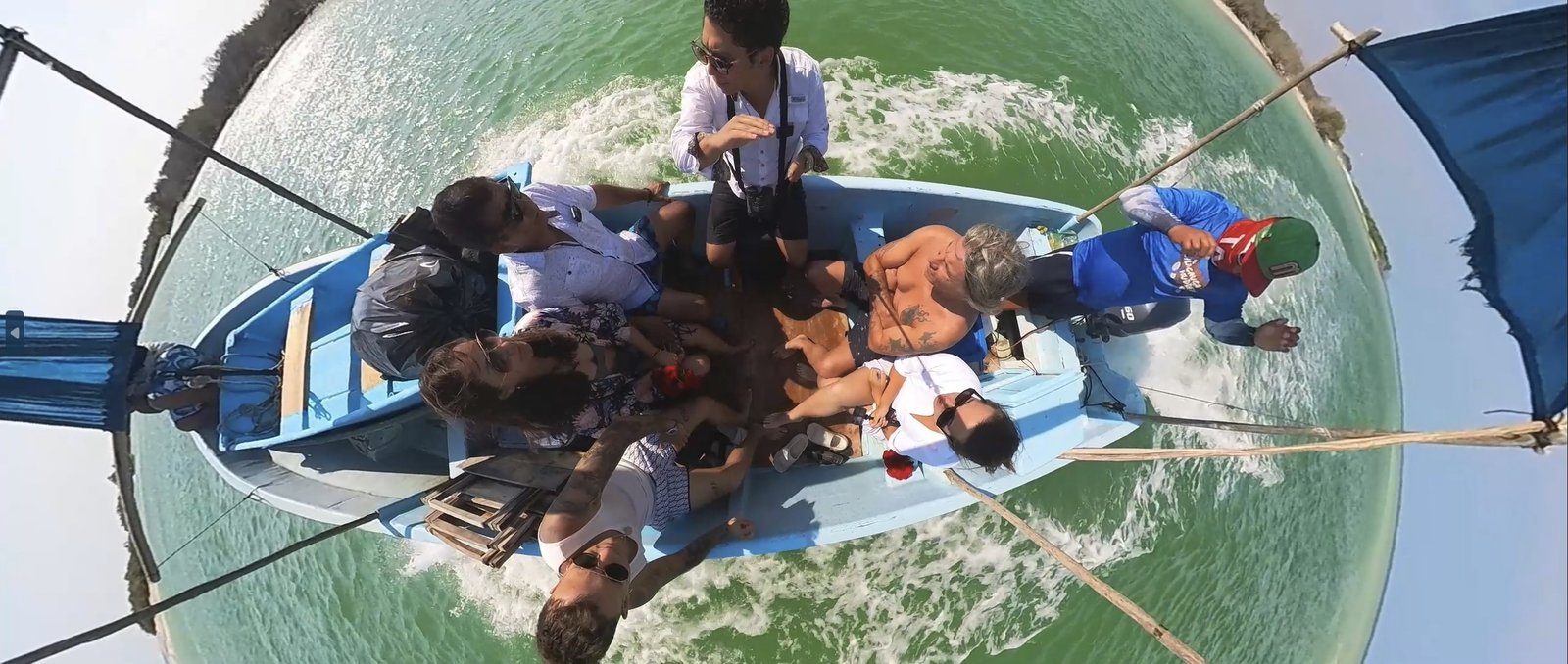 ¡Descubre la magia de un picnic en medio del mar e